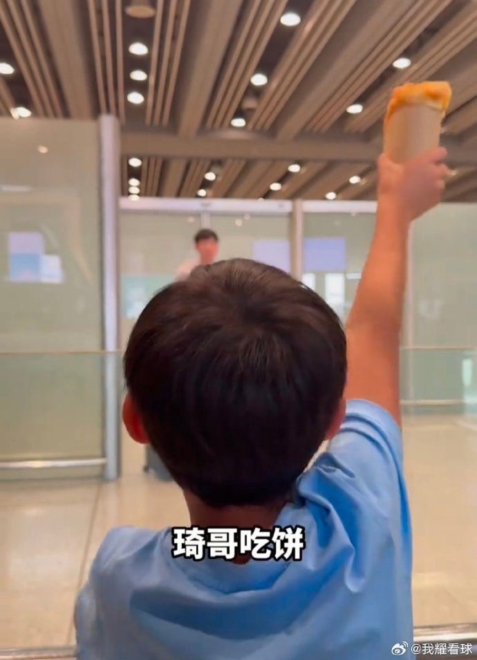 大儿子糊糊, 饼吃行不行, https