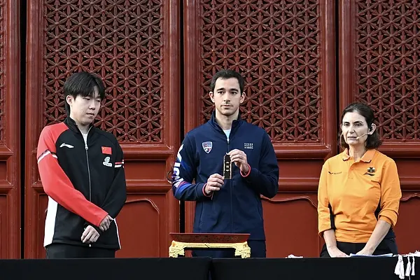 他俩首轮关, 不过周启豪, amp
