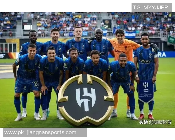 全球足坛十大神级球员排名揭秘 力压群雄的顶级球星你知道几位